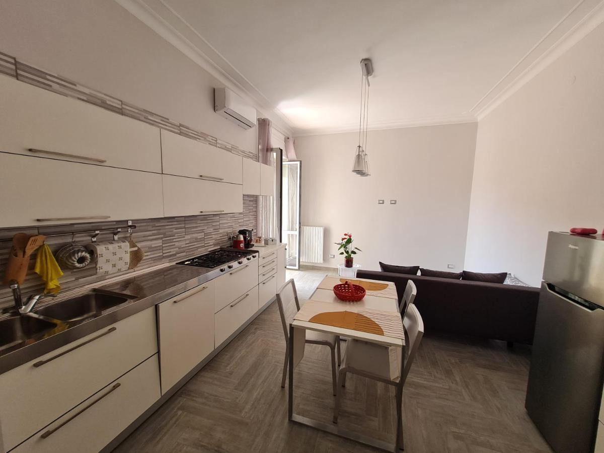Costa Del Sole Bed & Breakfast Salerno Bagian luar foto