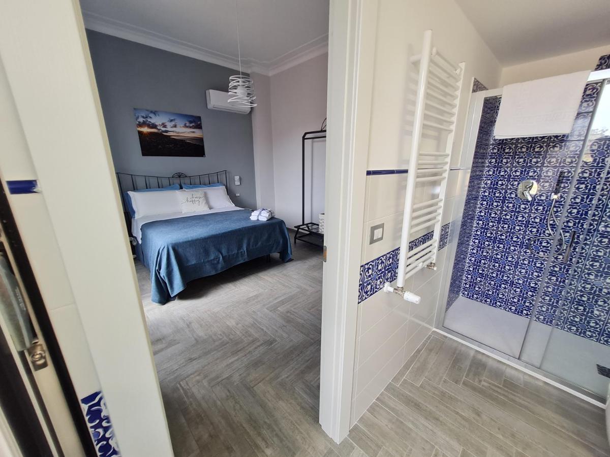 Costa Del Sole Bed & Breakfast Salerno Bagian luar foto