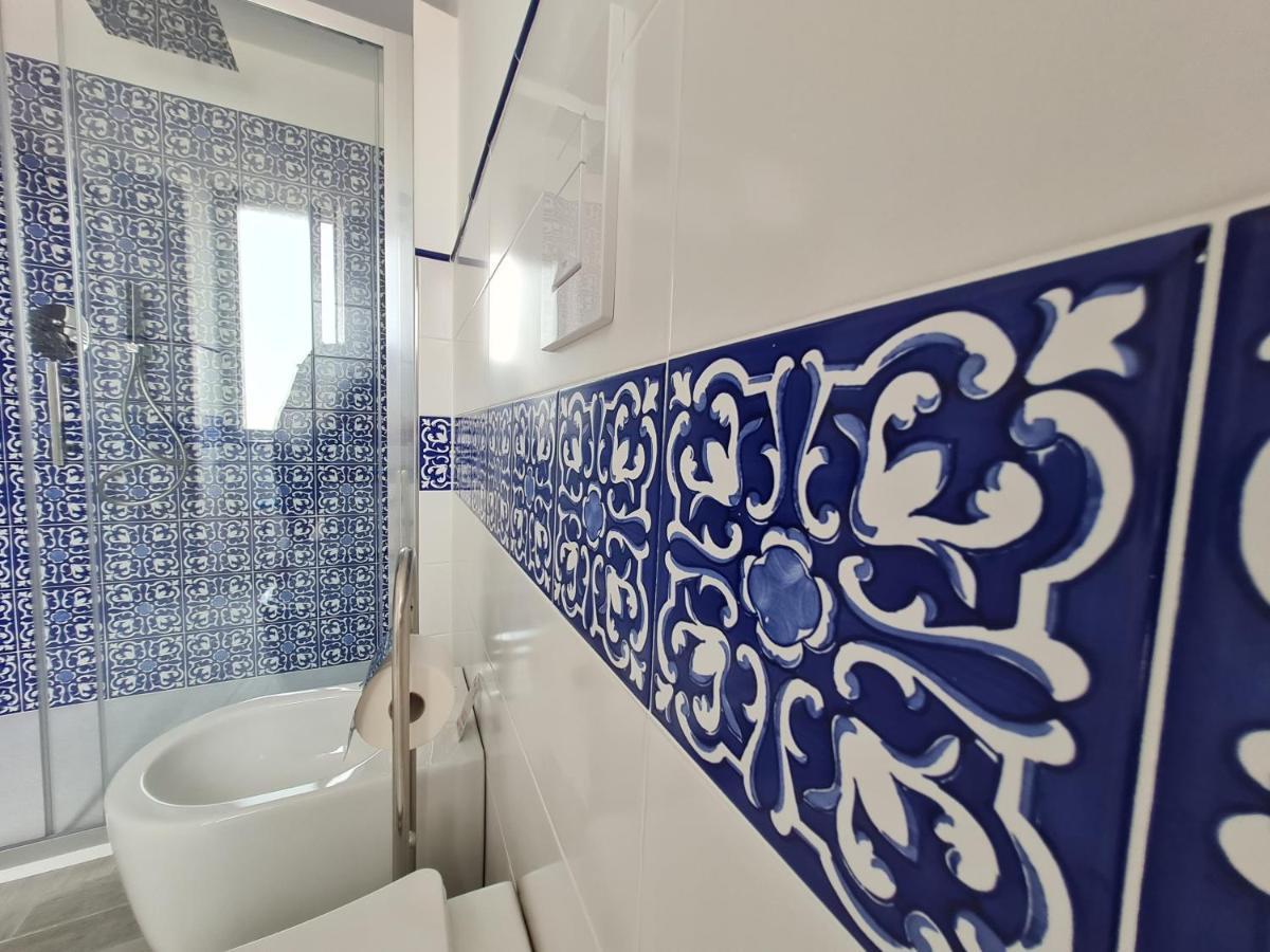 Costa Del Sole Bed & Breakfast Salerno Bagian luar foto